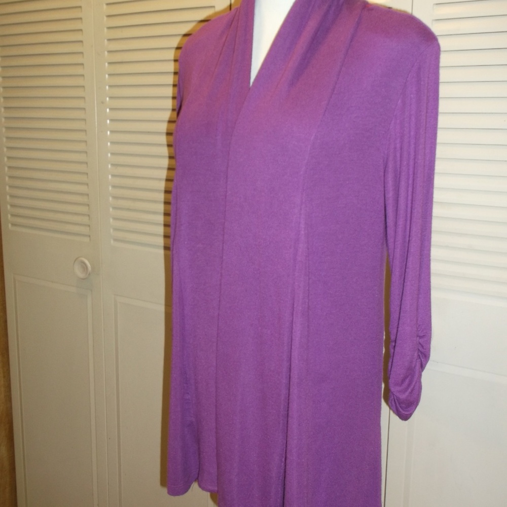MOD Open Front Magenta long Cardigan Sweater